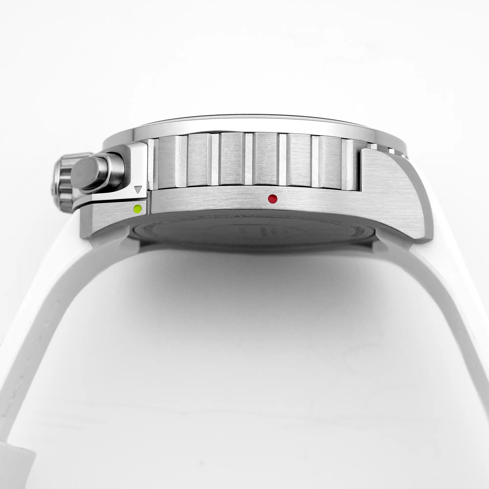 CHROMA CARBON WHITE
