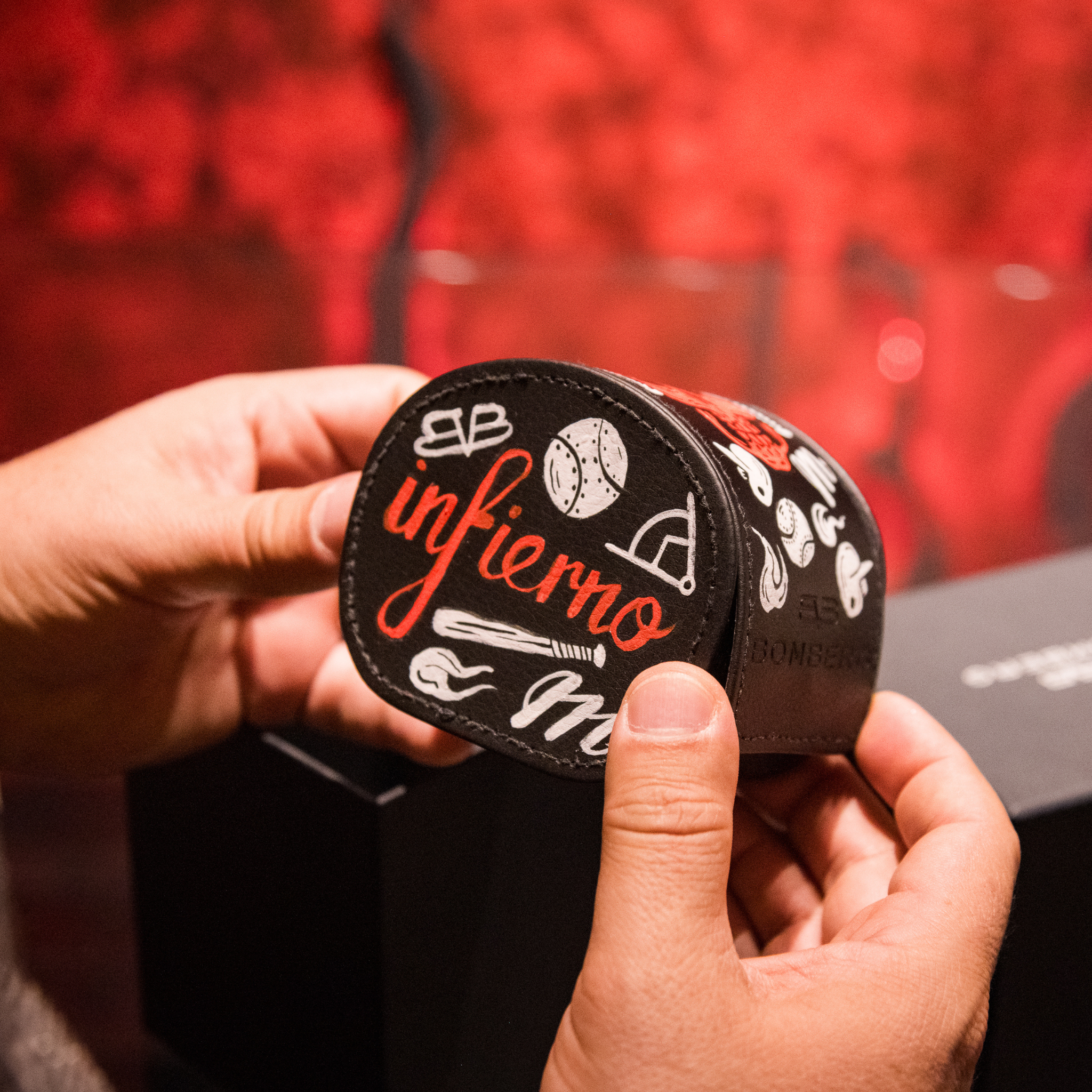 AUTOMÁTICO DIABLOS ROJOS