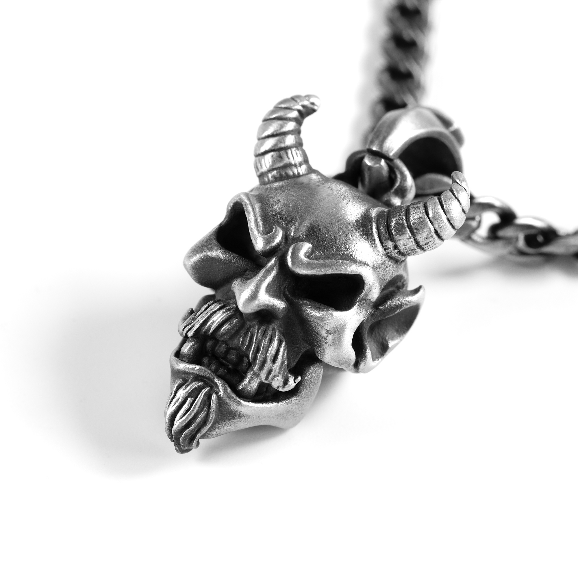 Kit Legado Escarlata - Edición Especial BOMBERG x Diablos