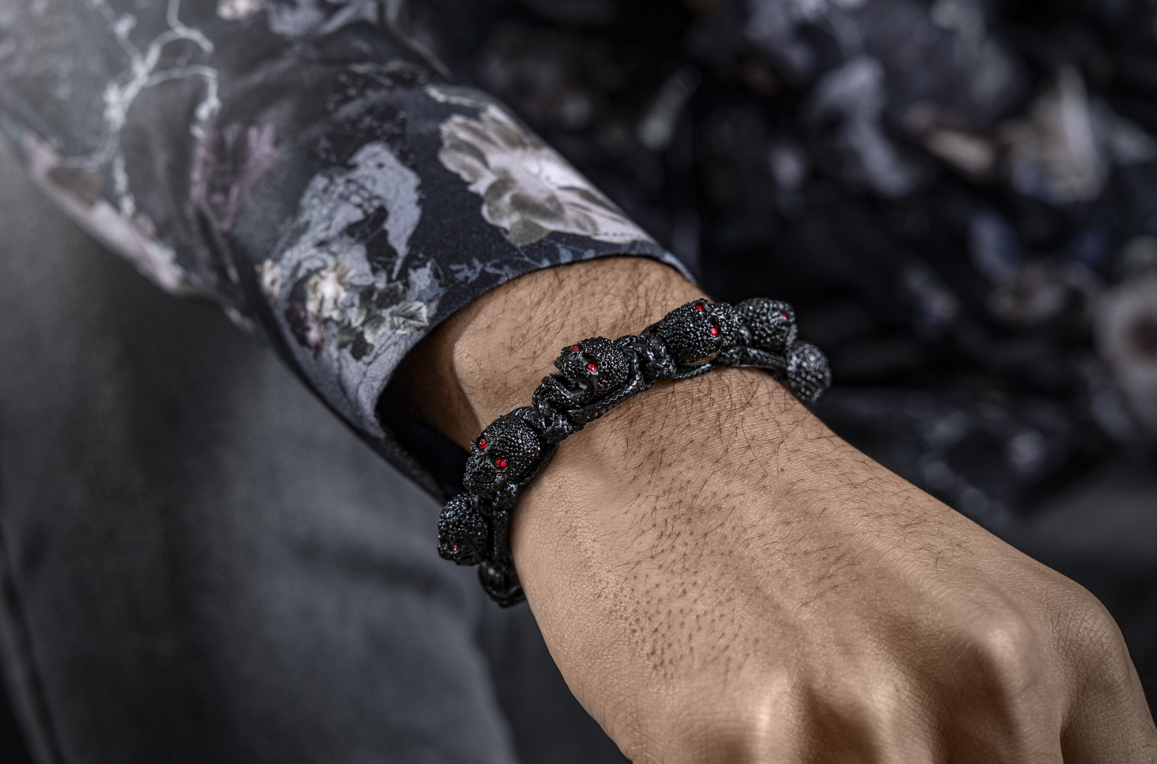SKULLY CRYSTALS - NEGRO/ROJO