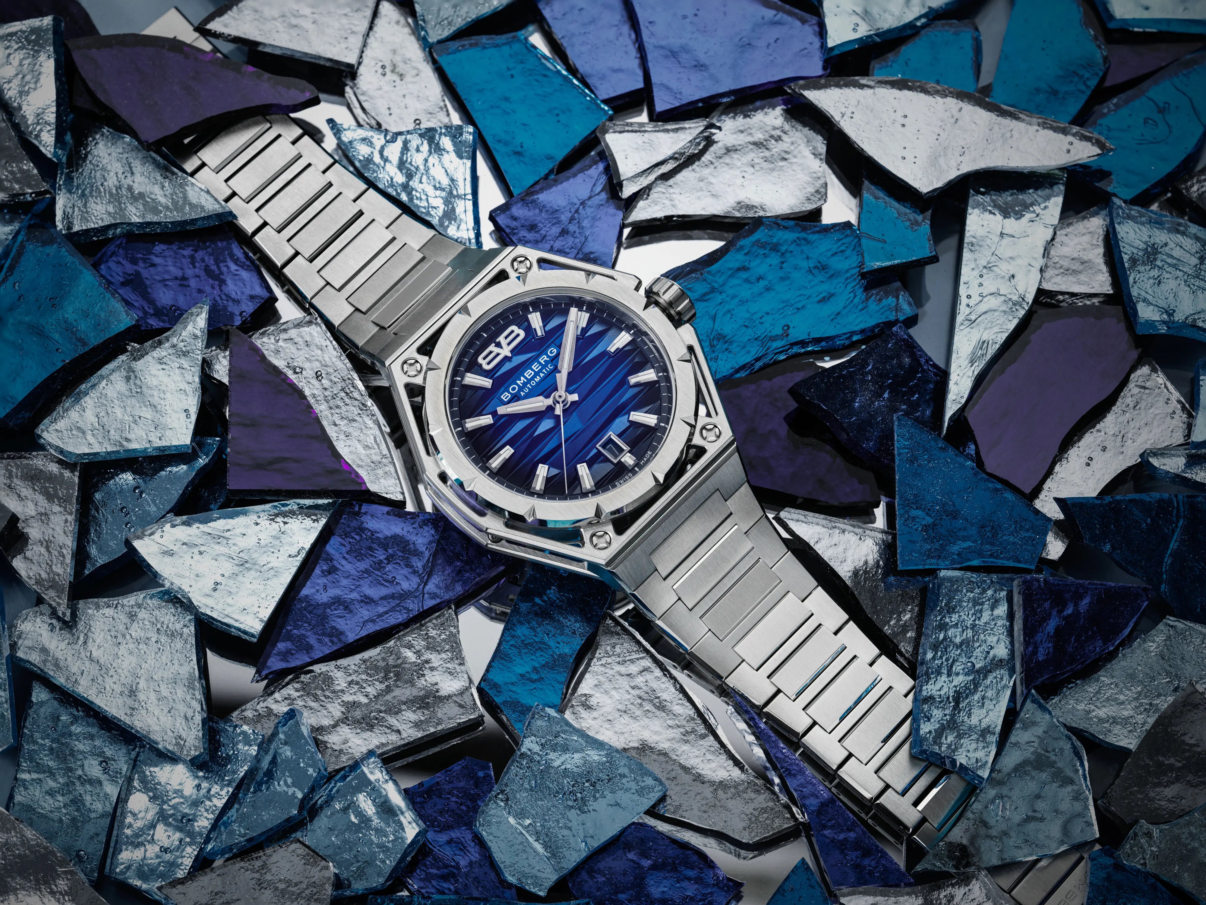edge-blue-mosaic.webp